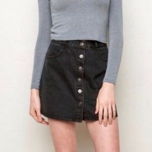 Brandy Melville black denim skirt